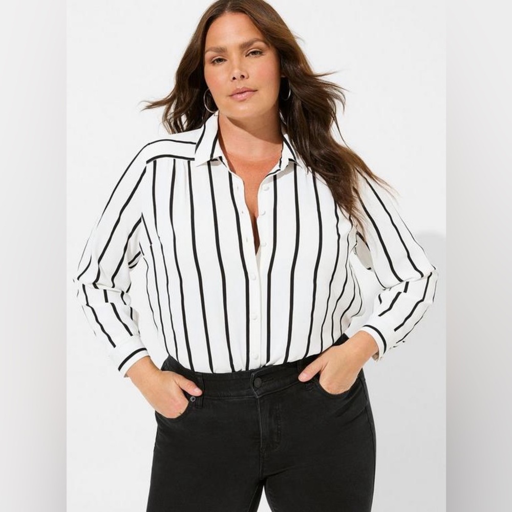 Torrid Plus Size Madison Crepe De Chine Button-Front Long Sleeve Shirt Size 5XL